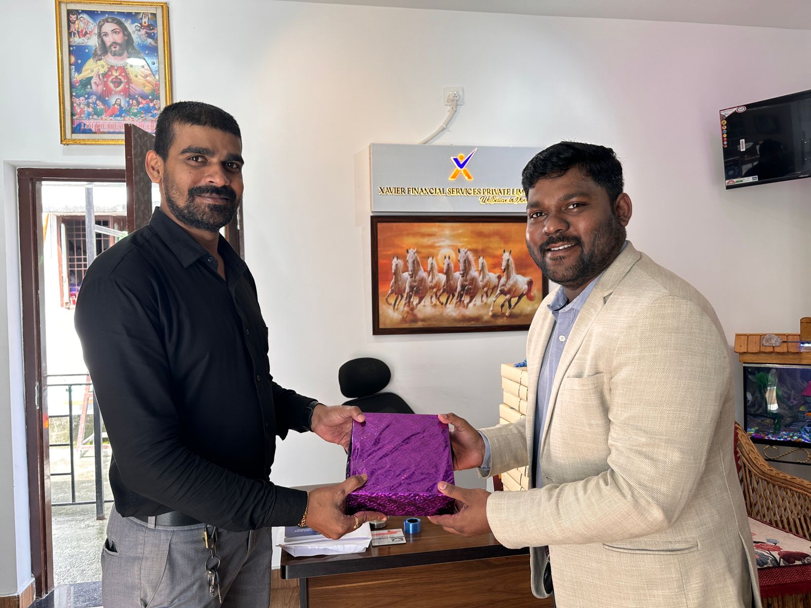 Diwali Gift Celebration – Max Life
